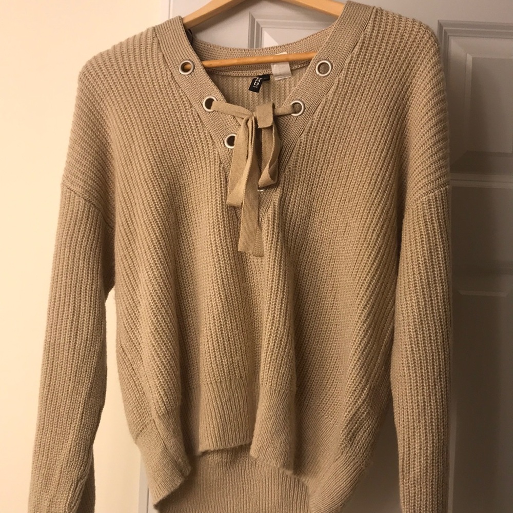 Tie sweater